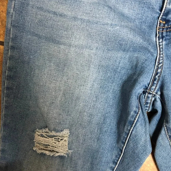 Bleu Jeans Straight Distressed Size 12 - Picture 3 of 4